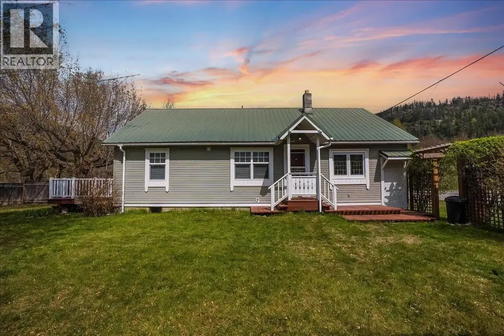 501 Arthur Street, Slocan
